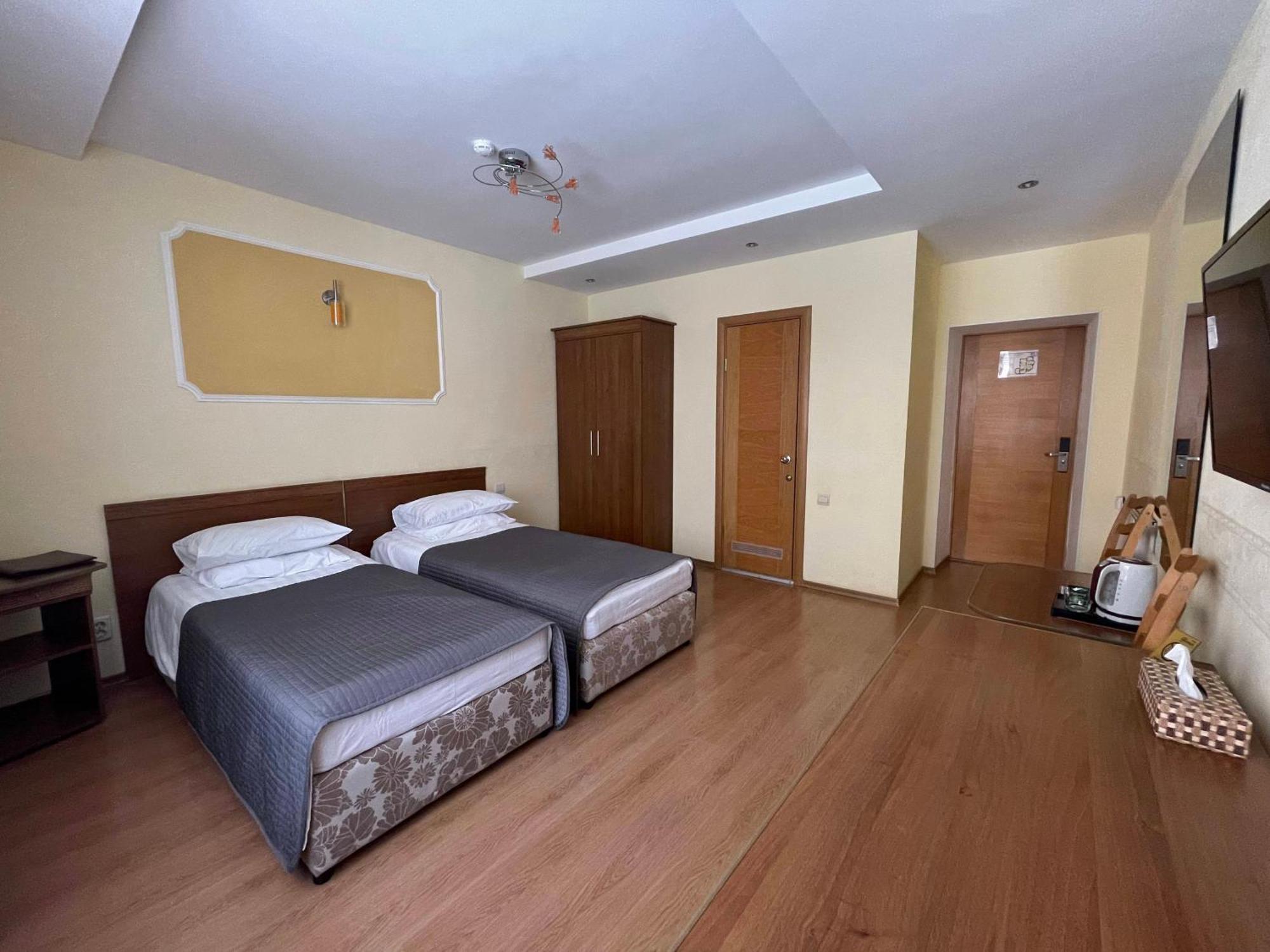 Hotel Gloria Standard Borovoje Szoba fotó